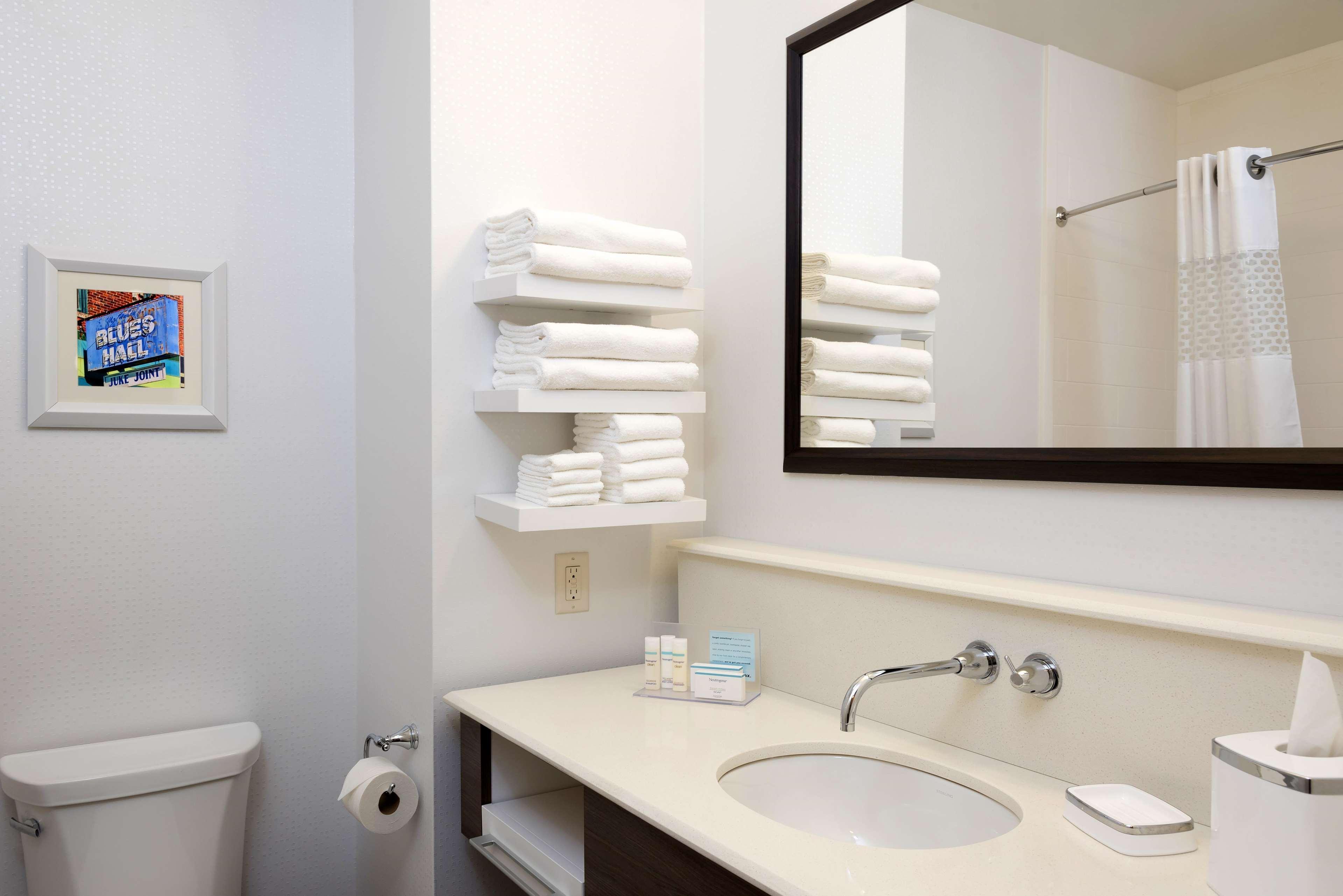 Hampton Inn Kalamazoo Esterno foto