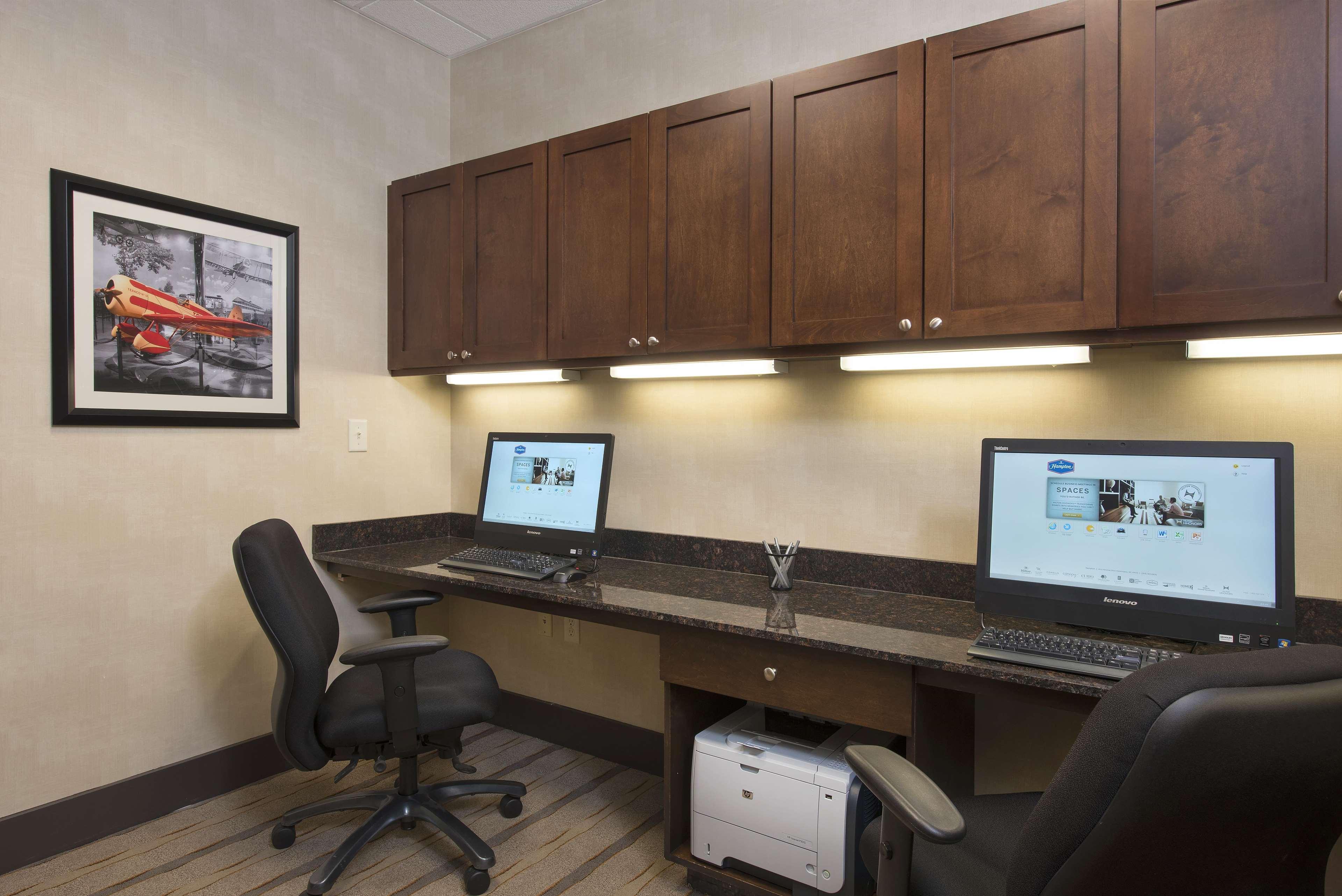 Hampton Inn Kalamazoo Esterno foto