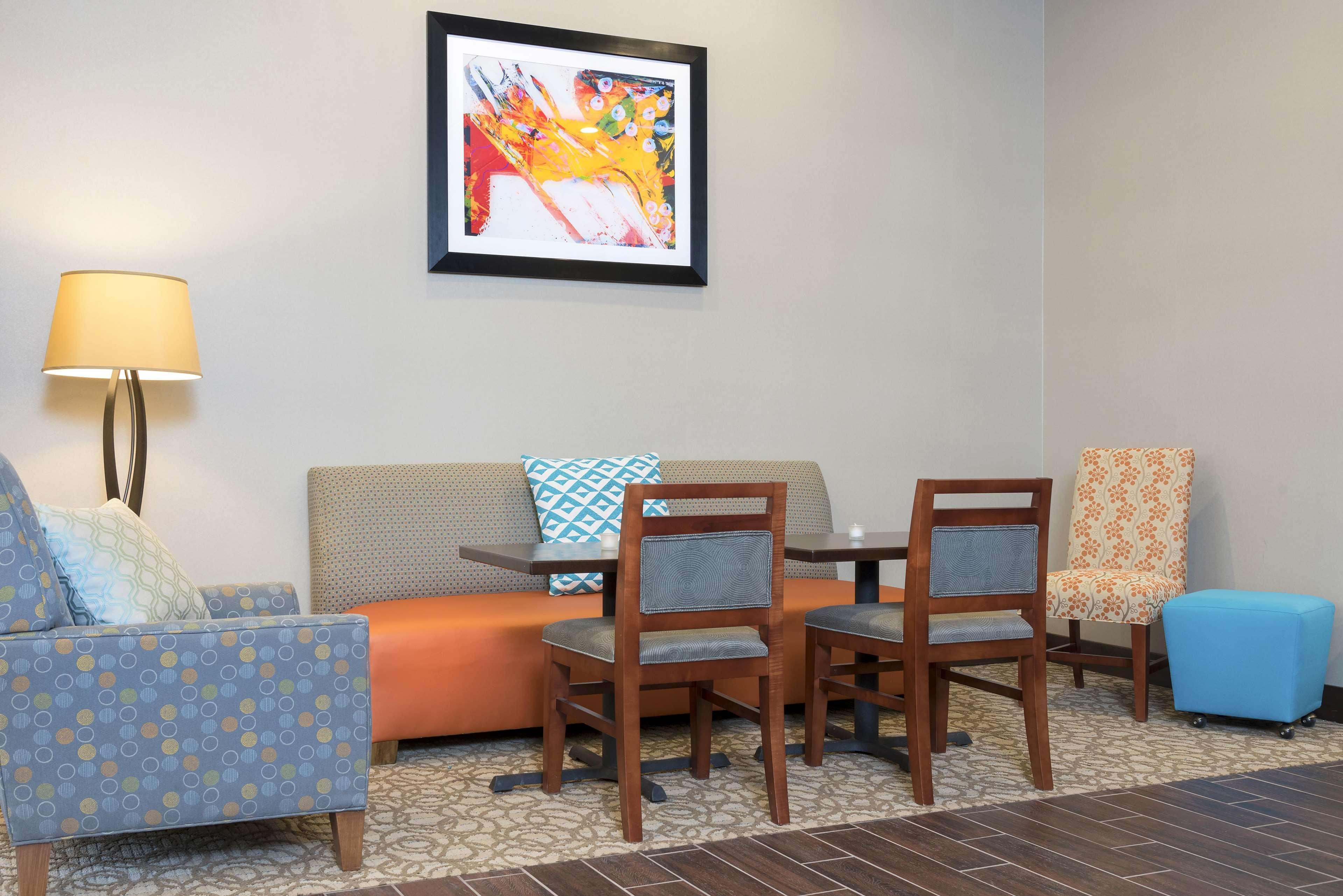 Hampton Inn Kalamazoo Esterno foto