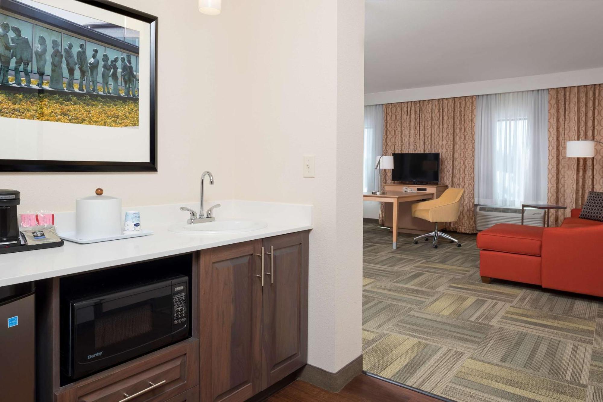 Hampton Inn Kalamazoo Esterno foto