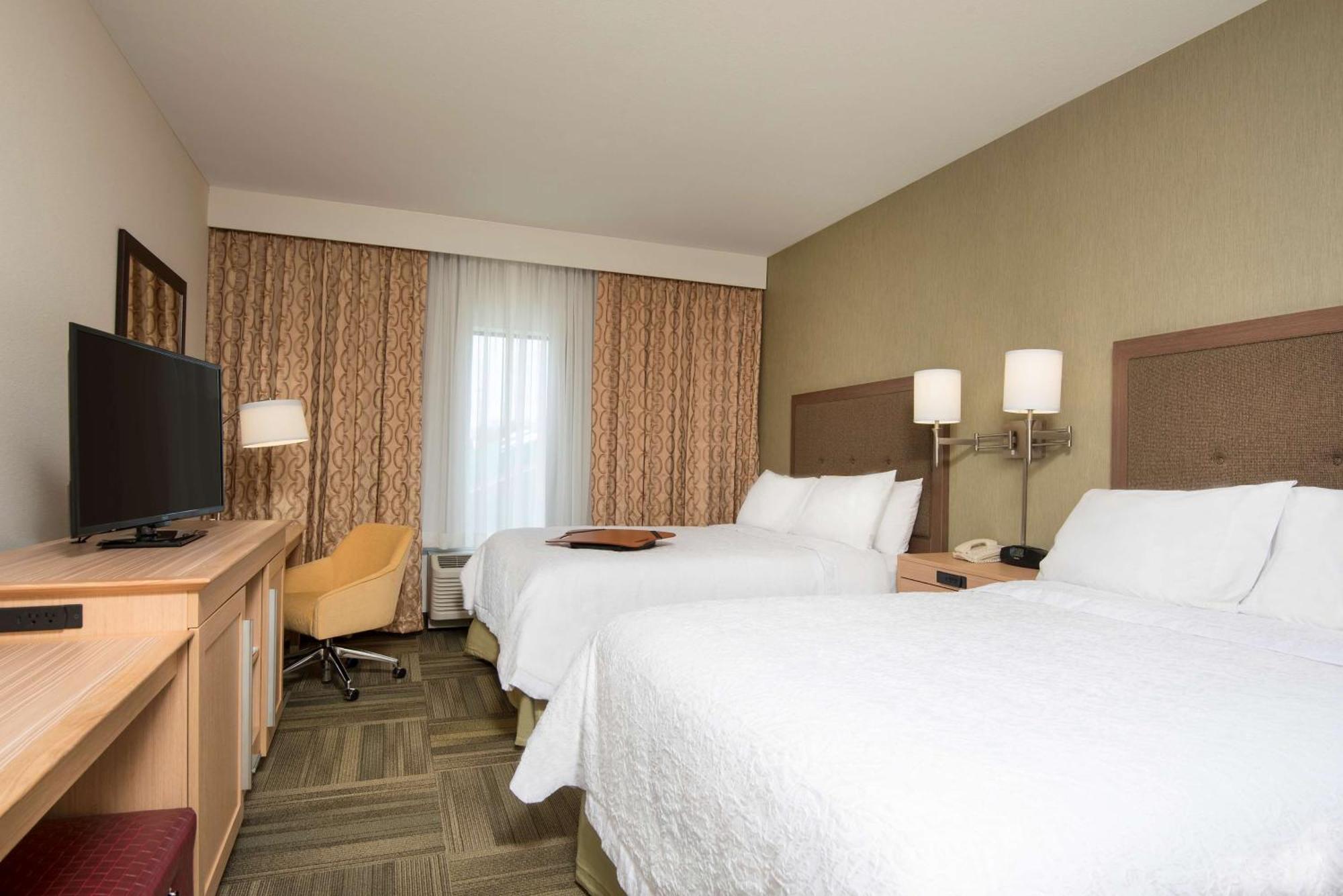 Hampton Inn Kalamazoo Esterno foto